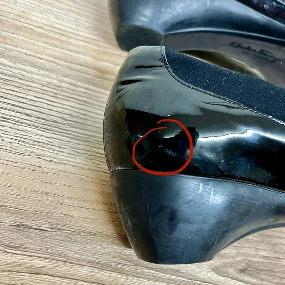 Salvador Ferragamo Patent Leather Heel Size 7.5 B